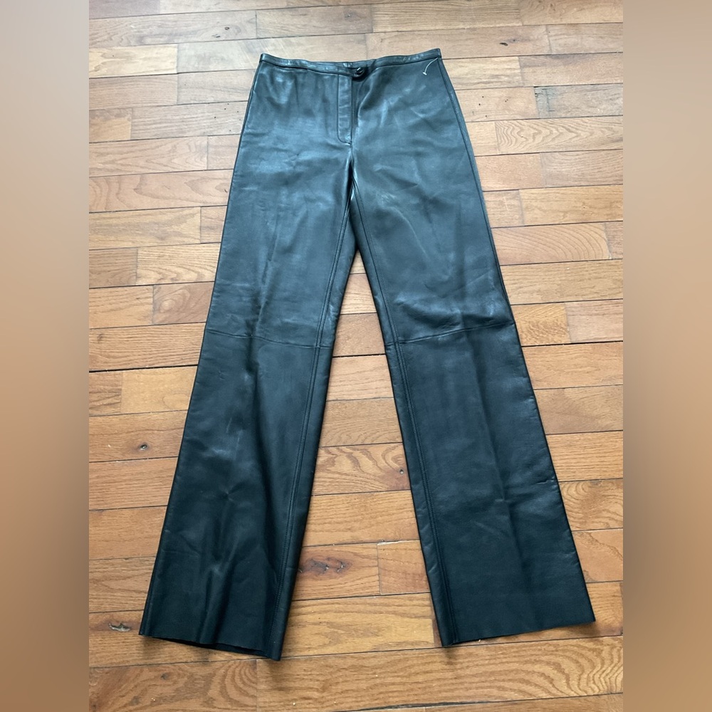 WOMENS LEATHER PANTS BY CASSEN OF NEW YORK.  SIZE 8